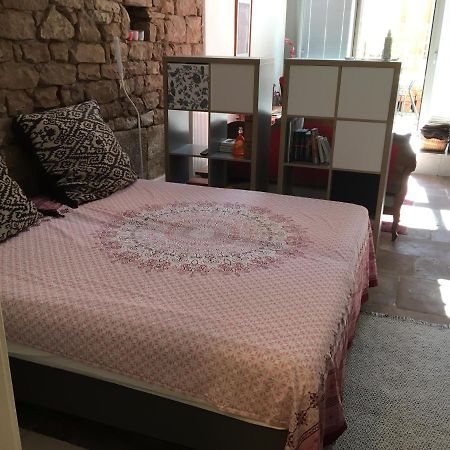 Moderne Wohnung Mit Studio In Bauernhausscheune Am See Biersdorf Exteriör bild