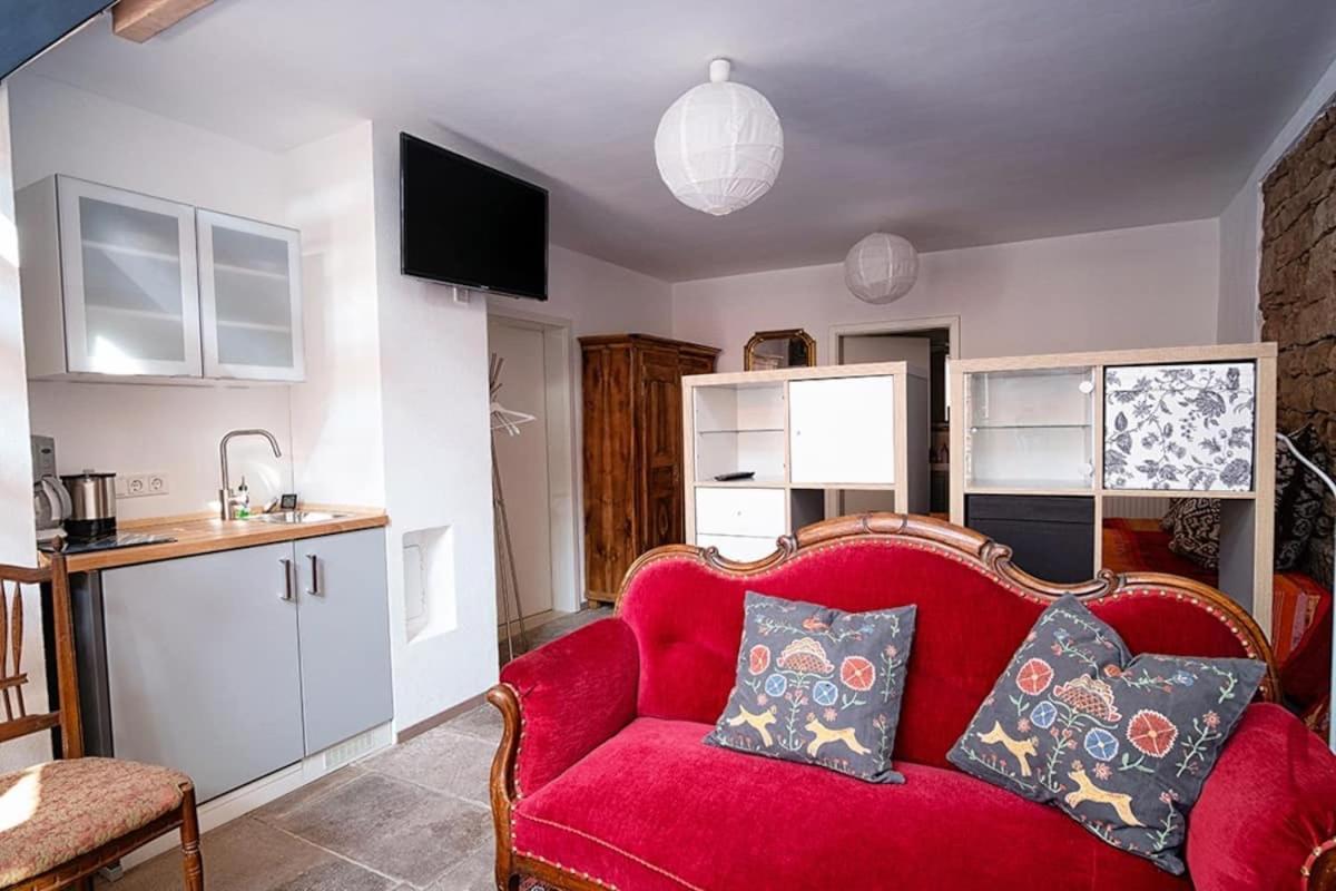 Moderne Wohnung Mit Studio In Bauernhausscheune Am See Biersdorf Exteriör bild