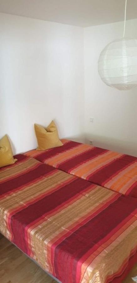 Moderne Wohnung Mit Studio In Bauernhausscheune Am See Biersdorf Exteriör bild