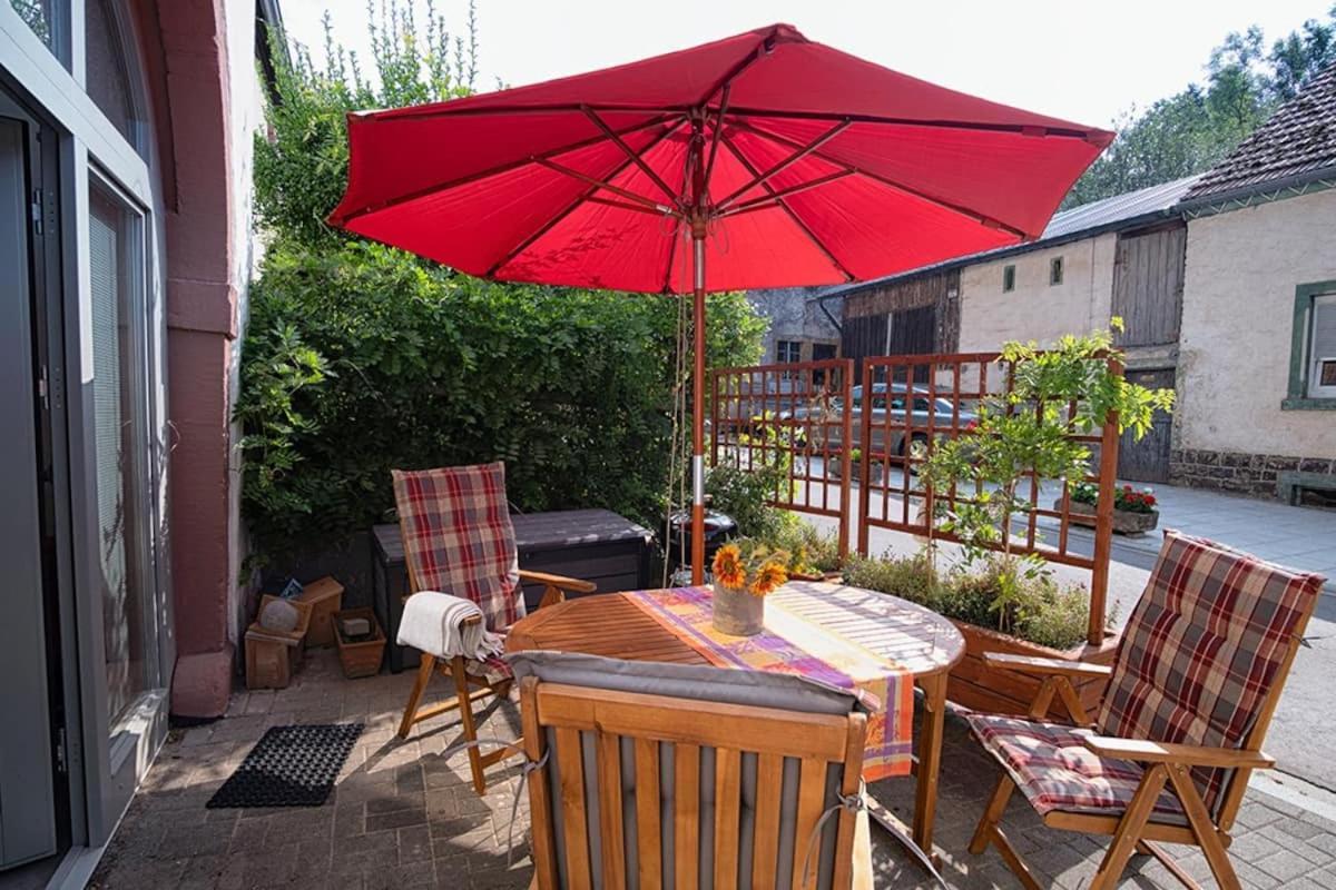 Moderne Wohnung Mit Studio In Bauernhausscheune Am See Biersdorf Exteriör bild